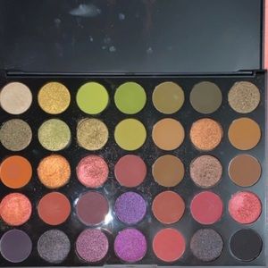 Morphe 35M eyeshadow palette!